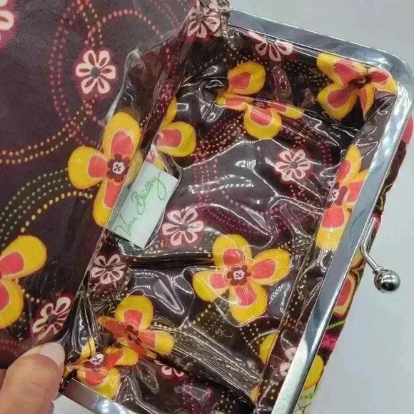 VERA BRADLEY CLUTCH PURSE KISS LOCK CLOSURE BROWN PRINTED - Picture 6 of 11